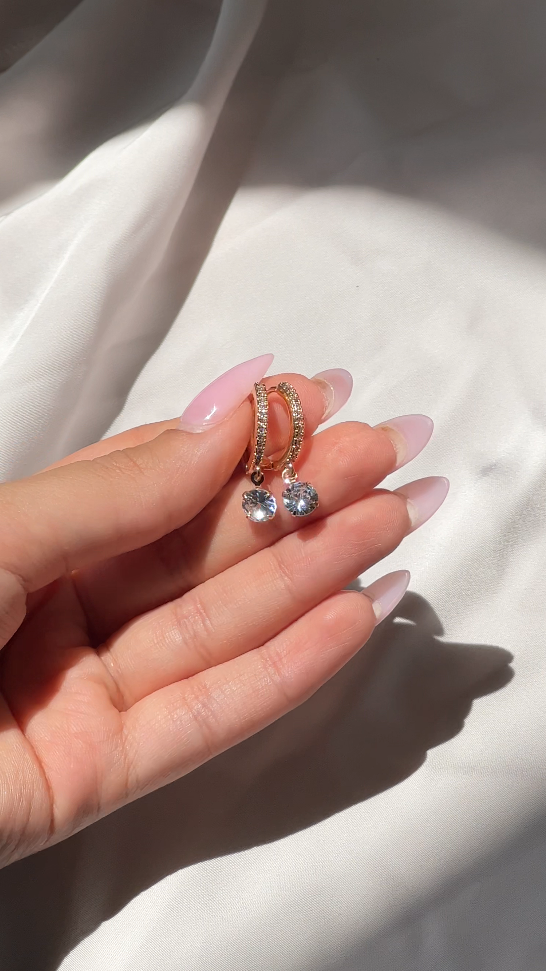 Addict Drop Diamond Treasure Earrings