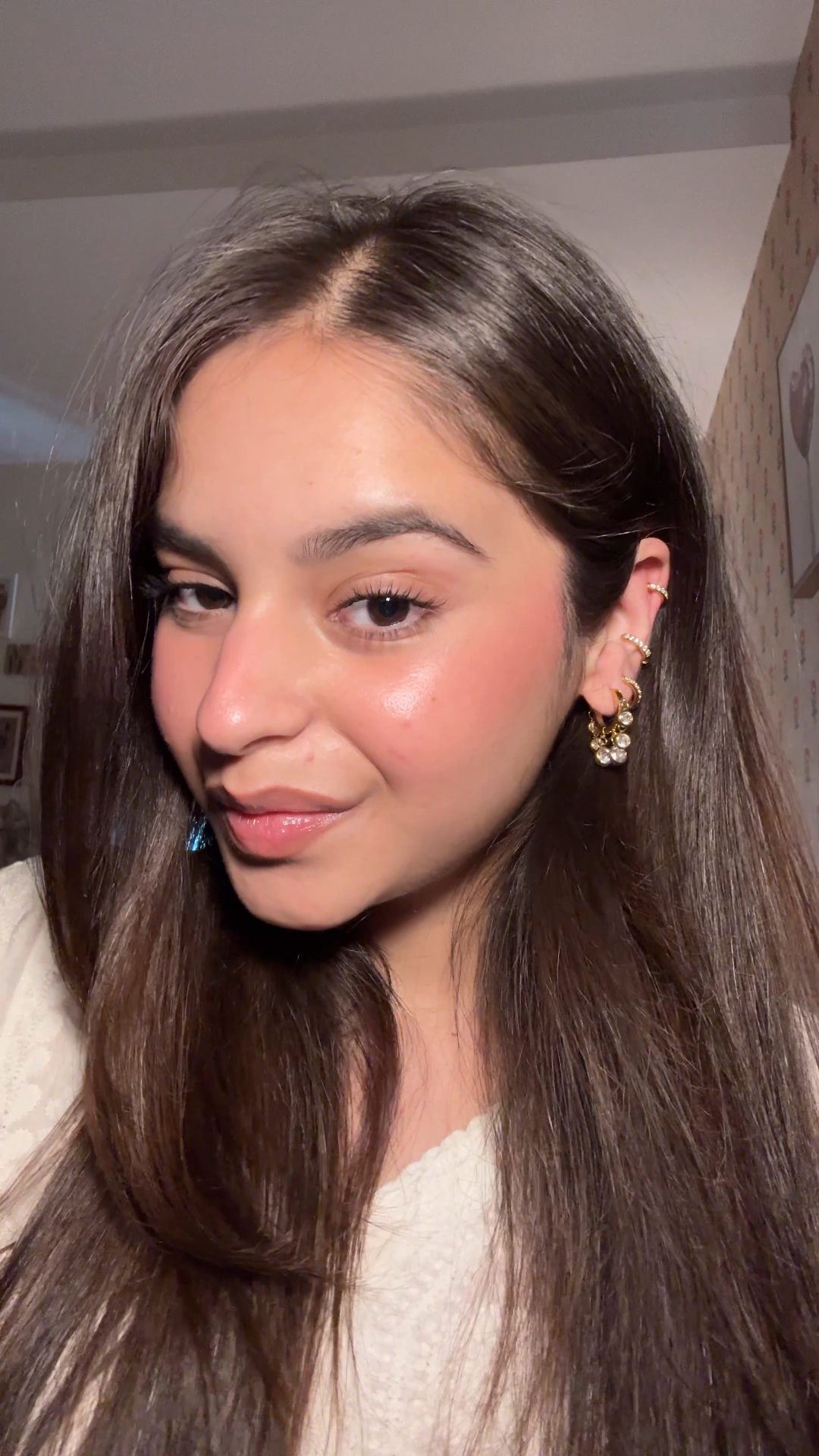 COMBO White Timeless Regal Huggies + NO PIERCING ADDICT EARCUFFS 13MM