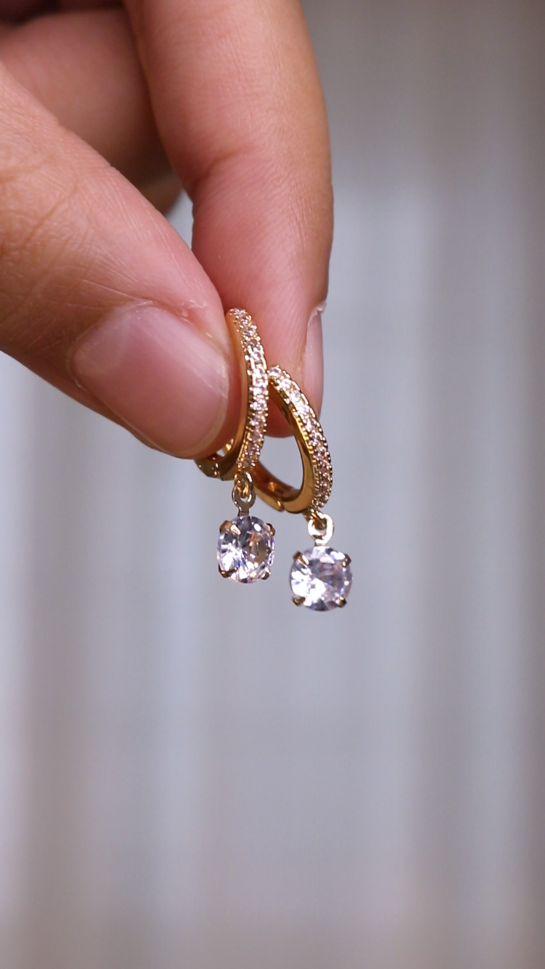 Addict Drop Diamond Treasure Earrings